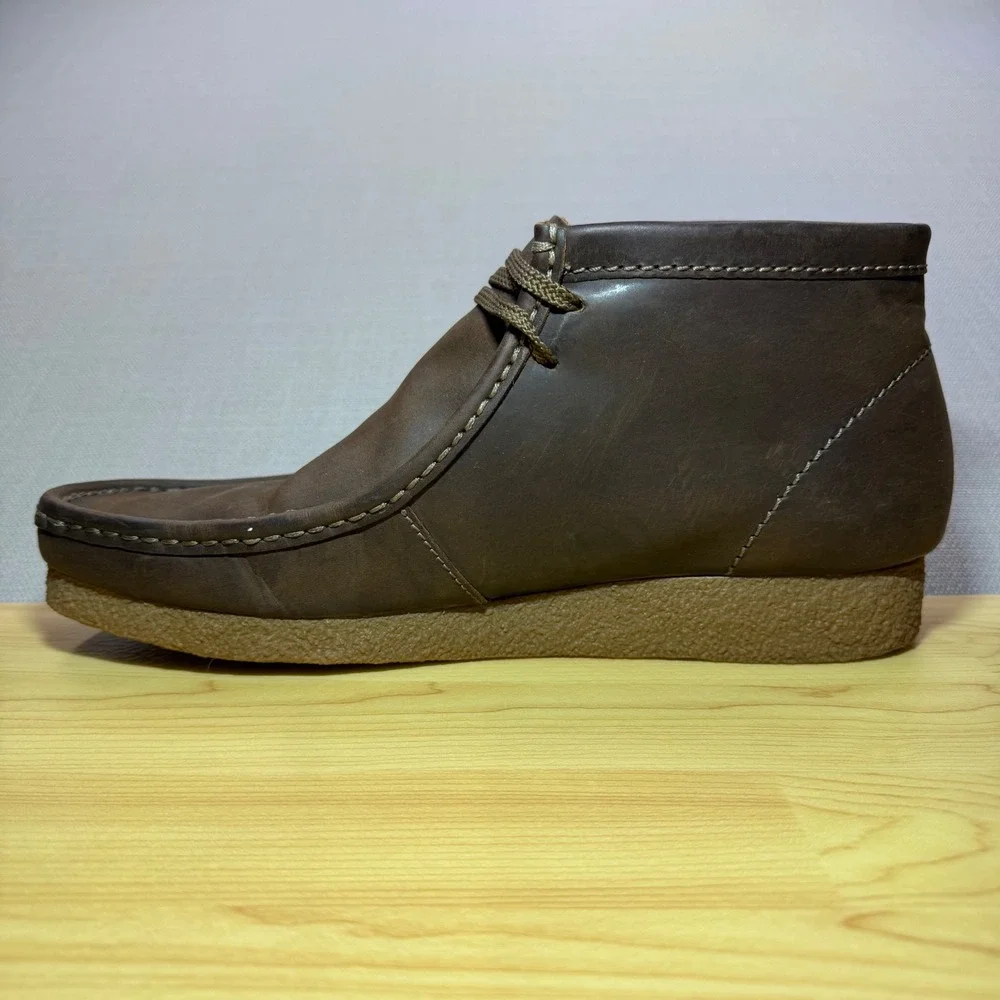 Clarks Mens Wallabee Chukka Leather Boots Dark Brown Size 12